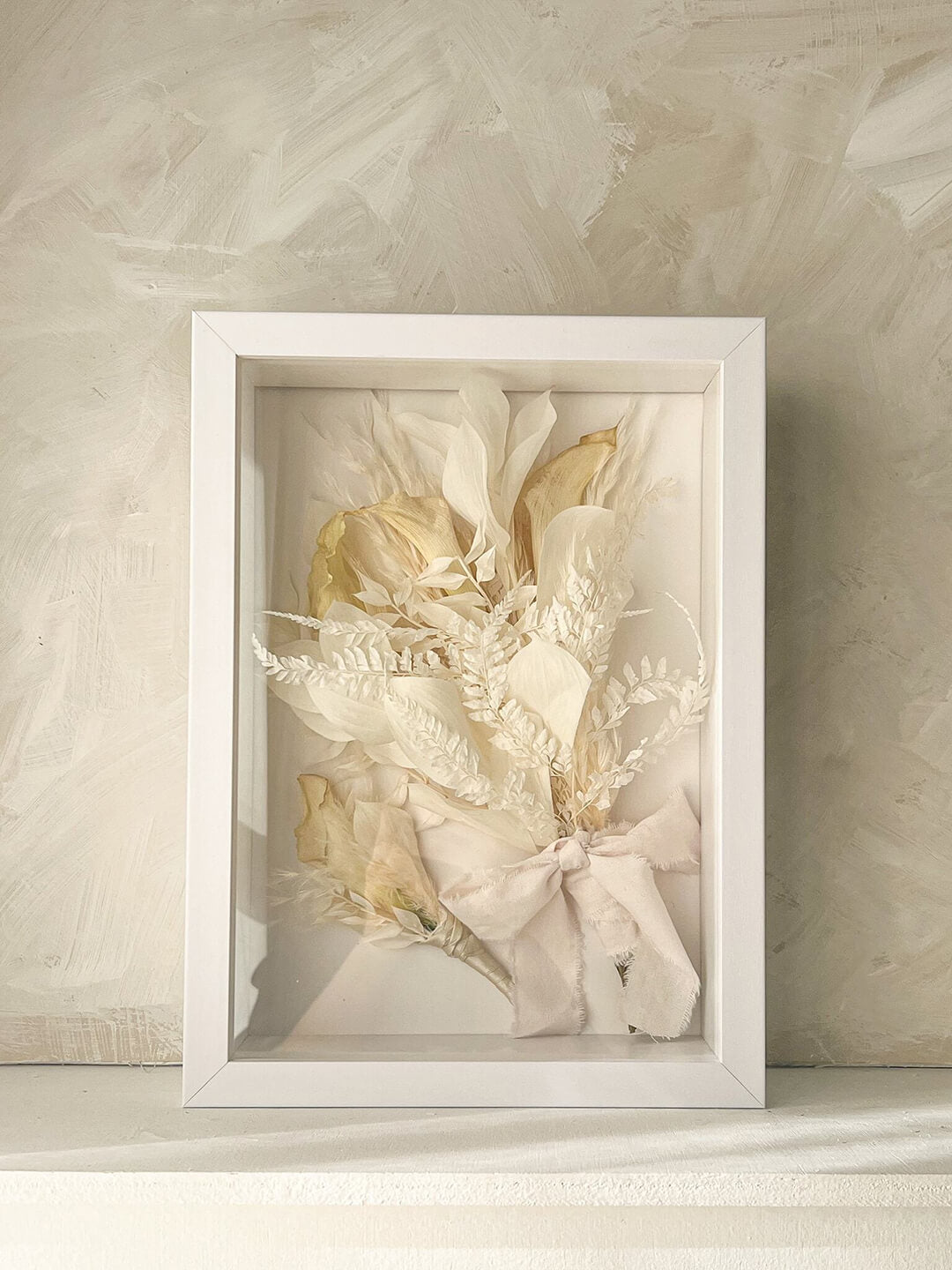 花束蘇るアート作品”フレームドライブーケ”