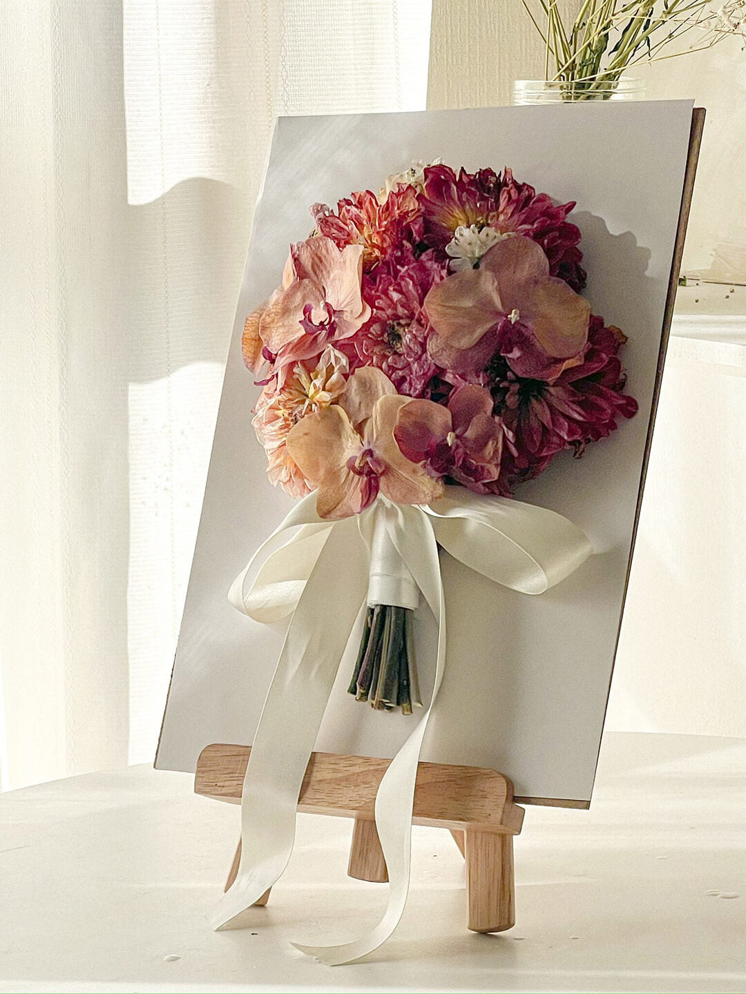 花束蘇るアート作品”フレームドライブーケ”